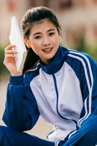 校服 校服